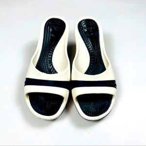 Crocs Sassari Shoes Wedge Heel Womens Size 8 Open Toe Platform Slide White Blk